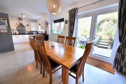 13 Bower Close, Ashbourne, DE6 1TA