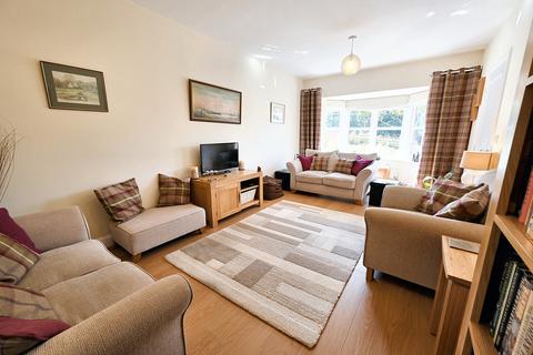 13 Bower Close, Ashbourne, DE6 1TA