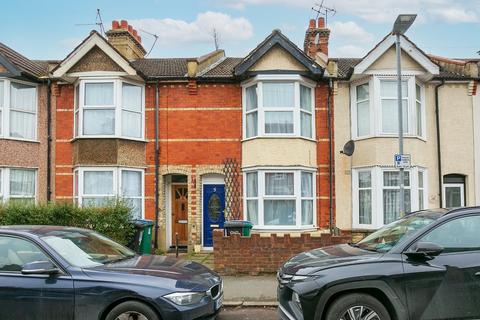 3 bedroom terraced house for sale, Addiscombe Road, Watford, Hertfordshire, WD18