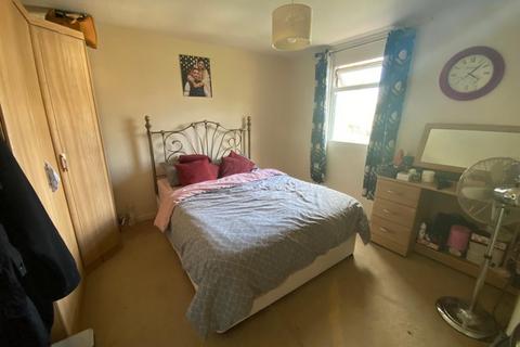 3 bedroom terraced house for sale, Longueville Court, Lumbertubs, Northampton NN3