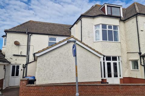 2 bedroom flat to rent, Francis Court, Cumberland Road, Cliftonville, Margate