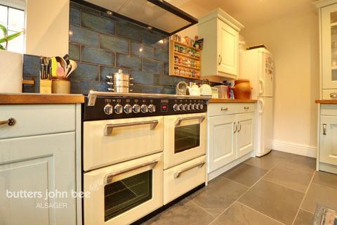 40 Birch Tree Lane, Scholar Green, Stoke-on-trent, ST7 3LJ