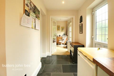 40 Birch Tree Lane, Scholar Green, Stoke-on-trent, ST7 3LJ