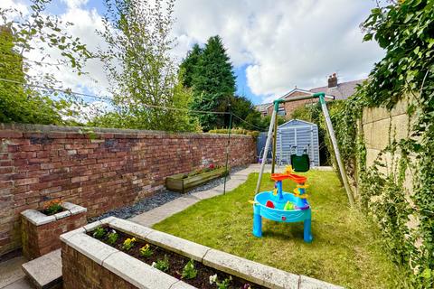 2 bedroom terraced house for sale, Kiln Lane, St Helens