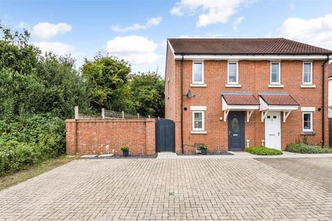 2 bedroom semi-detached house for sale, Bridle Close, Andover