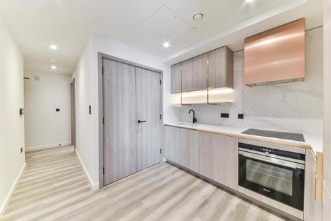 Studio to rent, Aspen, Marsh Wall, Canary Wharf, London, E14