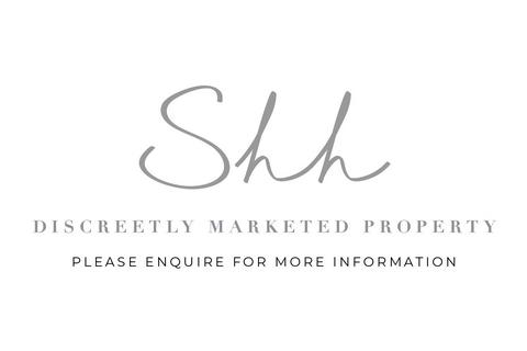 6 bedroom detached house for sale, Nicholas Way, Northwood, HA6 2TS