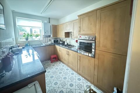 2 bedroom property for sale, Chalmers Road, Ashford, Middlesex, TW15