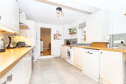 3 bedroom terraced house for sale, Rebbeck Road, Bournemouth BH7