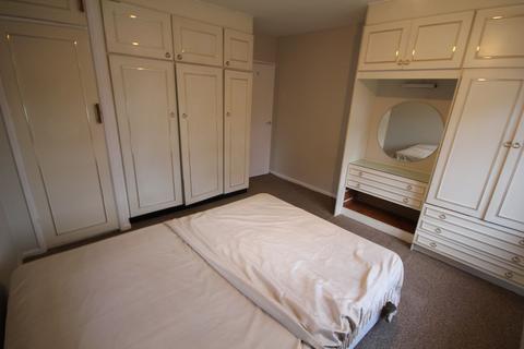 2 bedroom flat to rent, Pinner HA5