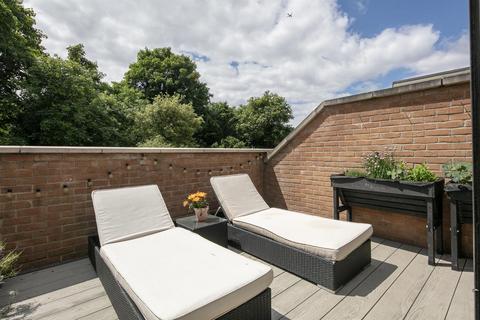 3 bedroom terraced house for sale, Glenton Mews, Nunhead, SE15