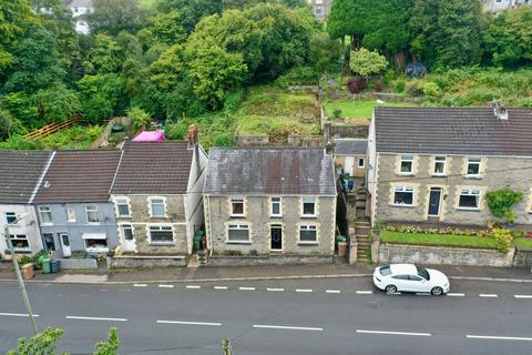 3 bedroom detached house for sale, New Road, Argoed, NP12