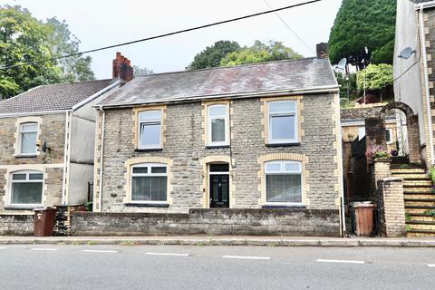 3 bedroom detached house for sale, New Road, Argoed, NP12