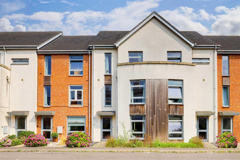 4 bedroom terraced house for sale, Nazareth Road, Lenton NG7