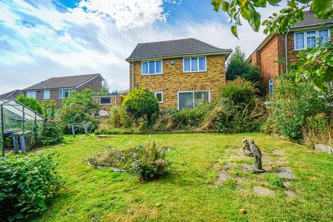 3 bedroom detached house for sale, Elphinstone Road, Hastings