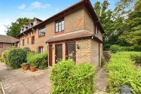 2 bedroom maisonette for sale, Pottery Court, Wrecclesham, Farnham