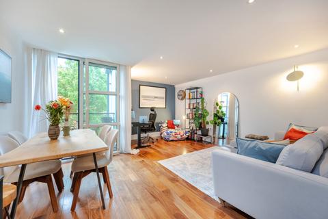 2 bedroom flat for sale, The Wallpaper Apartments, 142 Offord Road, Islington, London