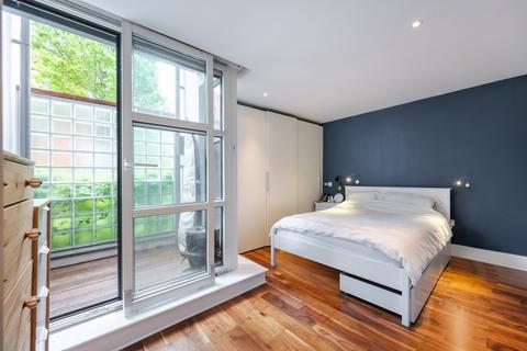 2 bedroom flat for sale, The Wallpaper Apartments, 142 Offord Road, Islington, London