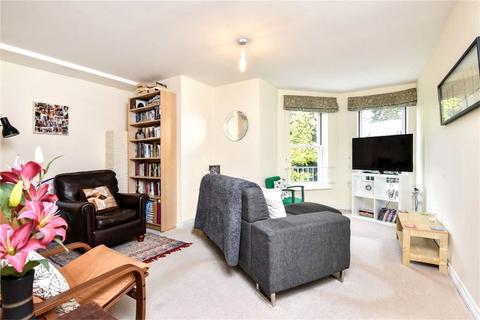 1 bedroom apartment to rent, Winton Close, Hampshire SO22