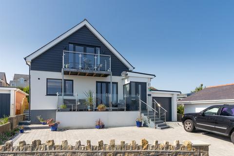 3 bedroom house for sale, Glan Y Don Parc, Bull Bay, Amlwch