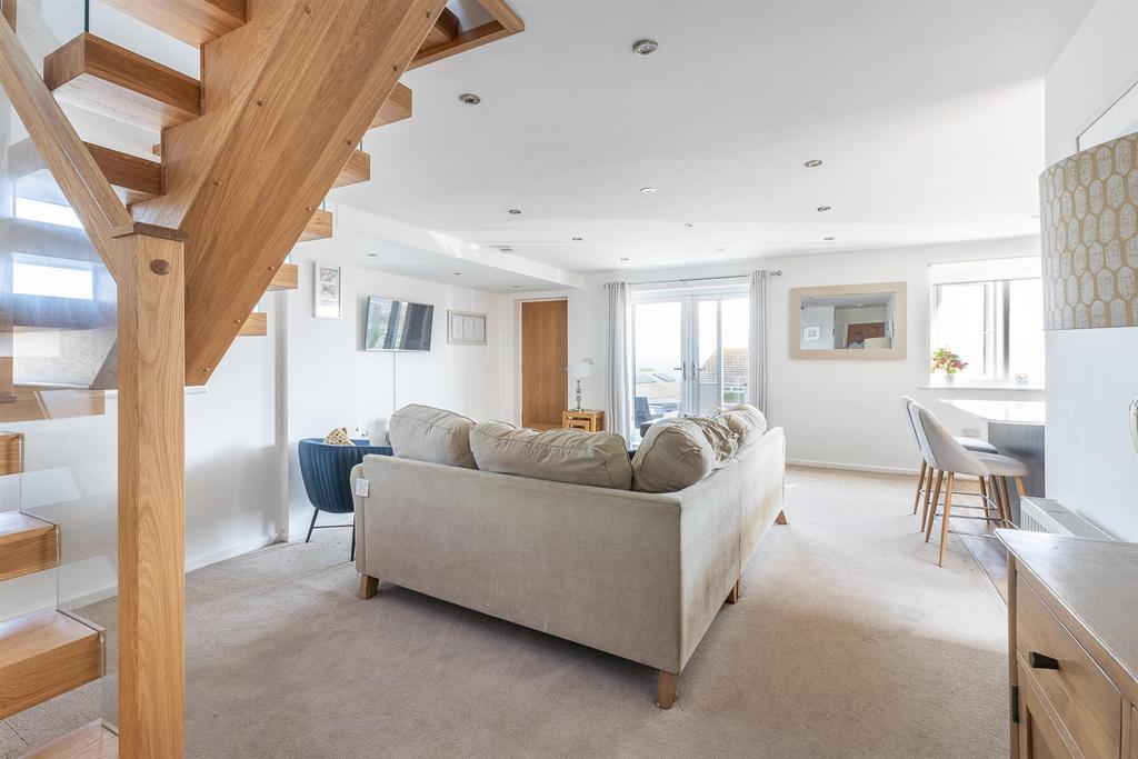 C 1884 7264-Edit.jpg