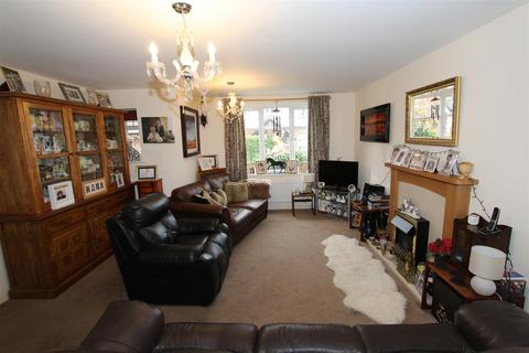 4 bedroom detached house for sale, Sandmoor Place, Lymm