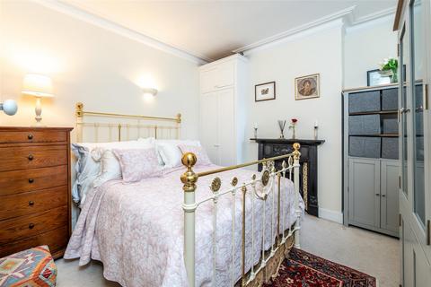 2 bedroom maisonette for sale, Sidney Road, St Margarets Village