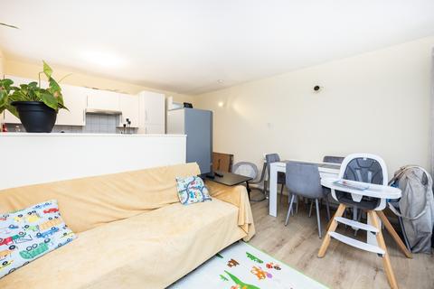 undefined, Tollgate Road, London E6