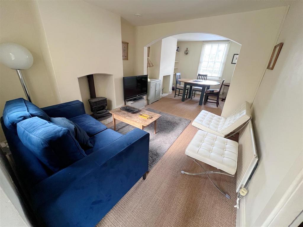 Sitting/Dining Room