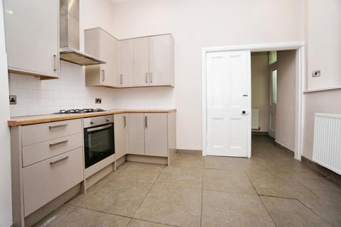 2 bedroom flat to rent, Sharrow Lane, Sharrow, Sheffield