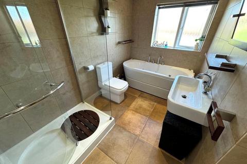 1b New Road, Ash Green, Coventry, CV7 9AS