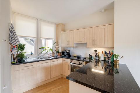 2 bedroom flat for sale, Thurloe Place, London, SW7