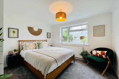 4a Coast Drive, Greatstone, New Romney, TN28 8NX