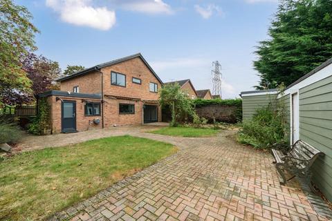 4 bedroom detached house for sale, Farmoor,  Oxford,  OX2