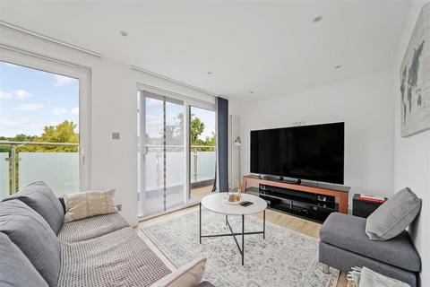 1 bedroom apartment for sale, Whitehall Road, London E4