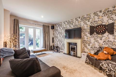 5 bedroom detached house for sale, Pinehurst Gardens, Surrey KT14