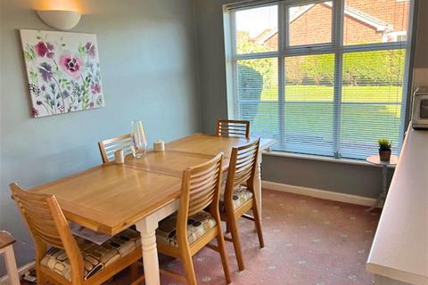 41 Blakemore Drive, Sutton Coldfield, B75 7RW