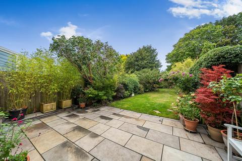 117 The Drive, Beckenham, BR3 1EF