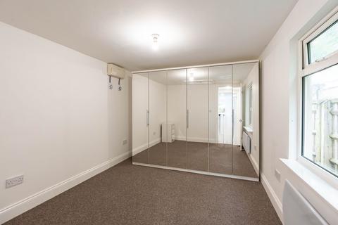 1 bedroom flat for sale, The Annexe, 48 Bulan Road, Headington, OX3 7HT