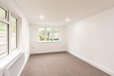 1 bedroom flat for sale, The Annexe, 48 Bulan Road, Headington, OX3 7HT