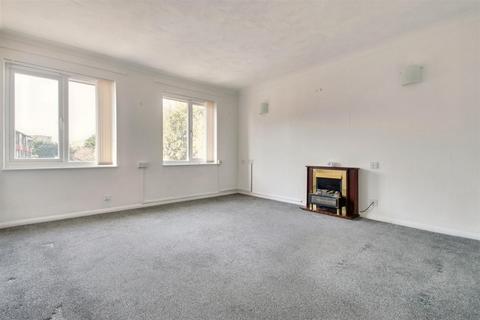 1 bedroom flat for sale, Broadwater Street East, Worthing