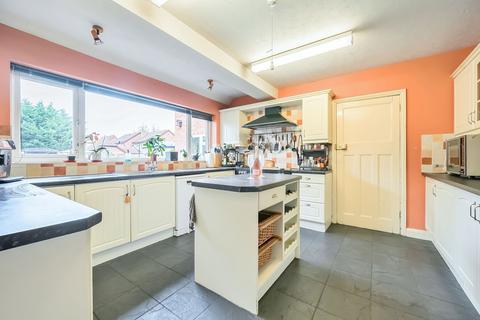 4 bedroom detached house for sale, Reading Road, Wokingham RG41