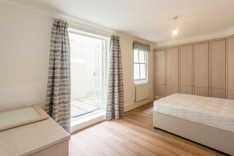 2 bedroom flat to rent, Gloucester Place, Baker Street W1U