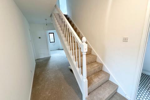 5 bedroom detached house to rent, Ruckwanda, Sandhurst Lane, Sandhurst, Gloucester