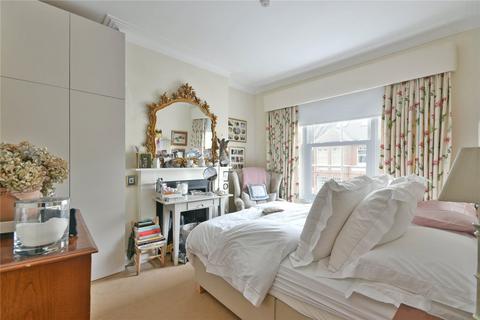 4 bedroom terraced house to rent, Engadine Street, Southfields, SW18