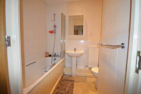 72 Sandpiper Close, Greenhithe, DA9 9RX