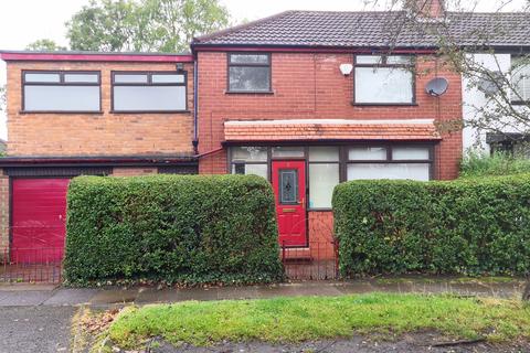 4 bedroom semi-detached house for sale, Cemetery Road, Droylsden