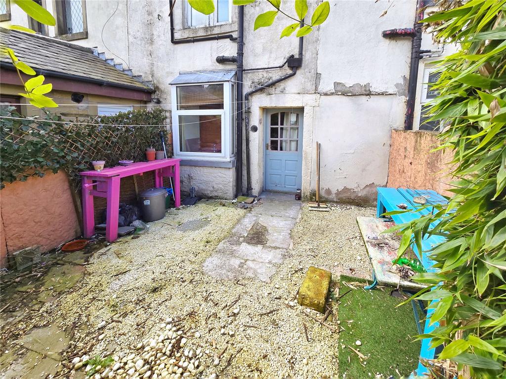 Rear Gardens