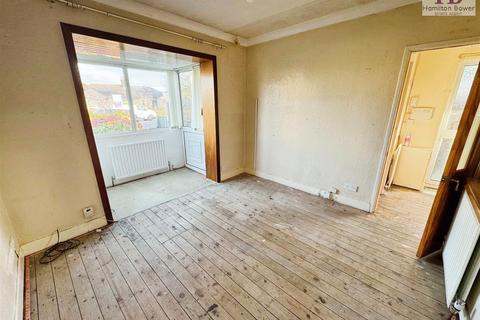 1 bedroom semi-detached bungalow for sale, Mandale Road, Bradford, BD6