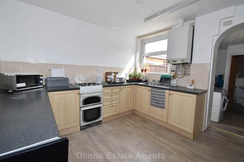 2 bedroom terraced house for sale, Durham Street, Gosport